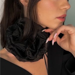 Hademade rosette necklace, belt or clip